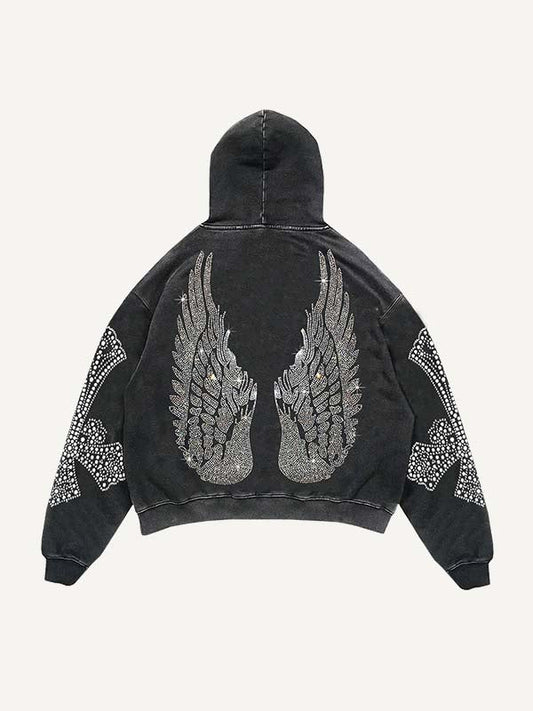 Kapuzenpullover mit Totenkopf, Flügeln und Kreuz, Strass-Imitat-Print und schrägen Taschen