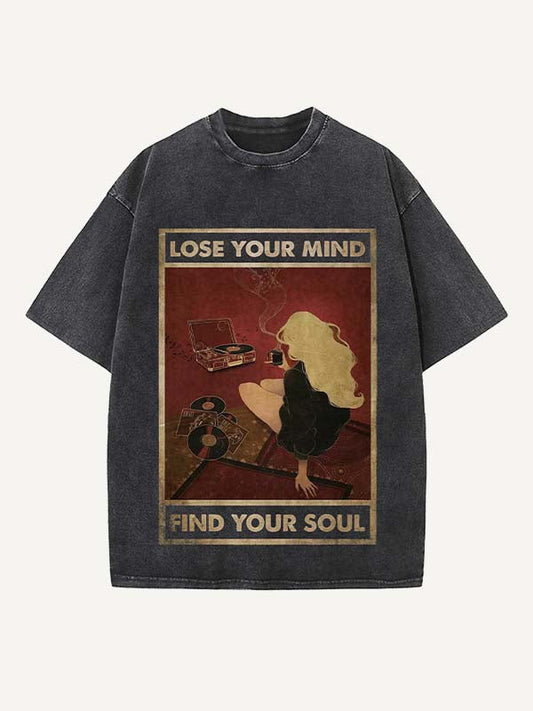 Distressed Washed Figure&Letter Print Round Neck T-shirt