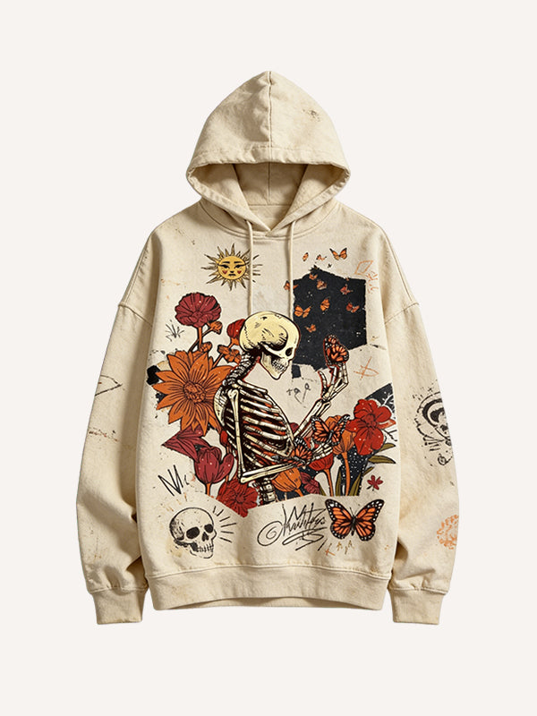 Sweatshirt with a print symbolizing undying love