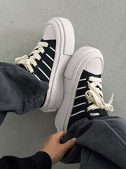 Round Toe Stripe Detail Platform Sneakers