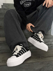 Round Toe Stripe Detail Platform Sneakers