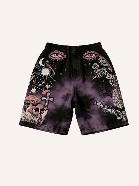 Gothic witch with double eyelids and shorts